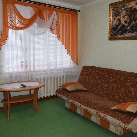 Apartments On Leninskaya Street Nyasvizh Bagian luar foto